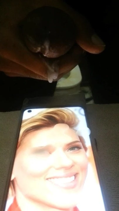 Scarlett johansson - cum tribute #1