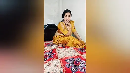 Indische desi Zwei freundinnen haben Hardcore mit einem mann, von ihm hardcore gefickt