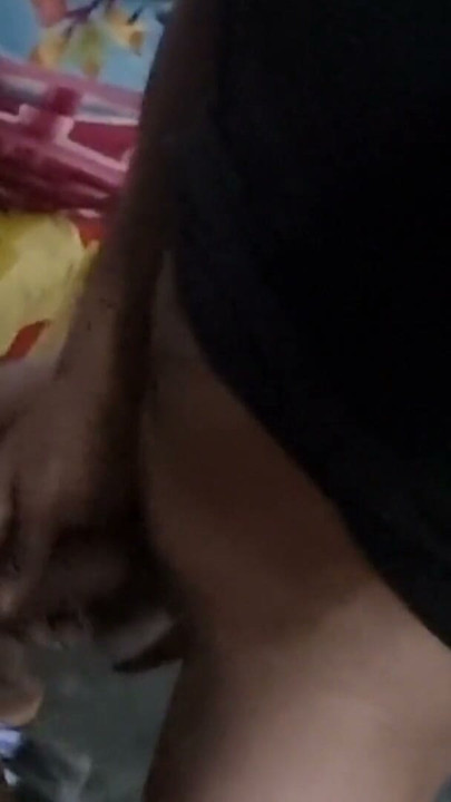 Desi bhabhi kitchen me khana  devar ne  bhabhi | Clip 1
