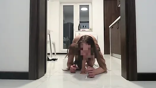 Трахни мои тугие дырки