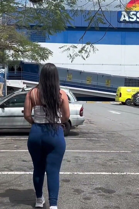 Big Ass Stepmom in Leggings Going to the Market and Her Stepson