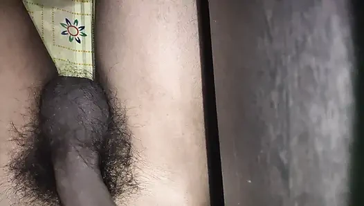 Gujrati ladka Apna land hila raha he kyuki....