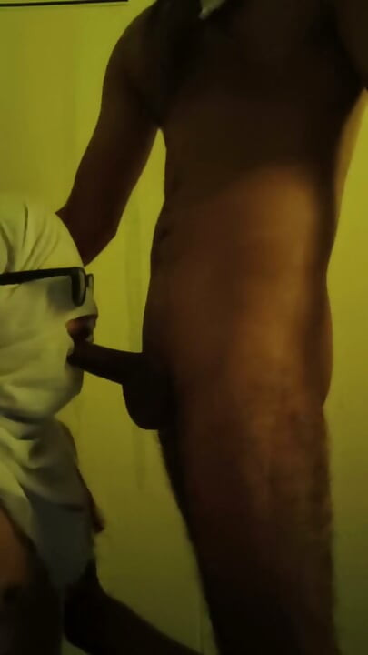 Hindi Village Guy Sucks Cousin’s Dick Video