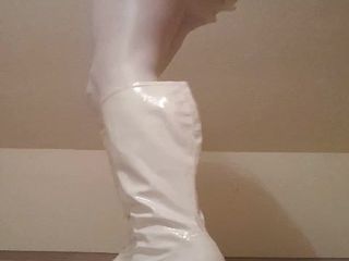 Tanec v bílé sukni