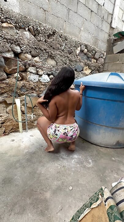 Regardez-le dans son intégralité sur faphouse