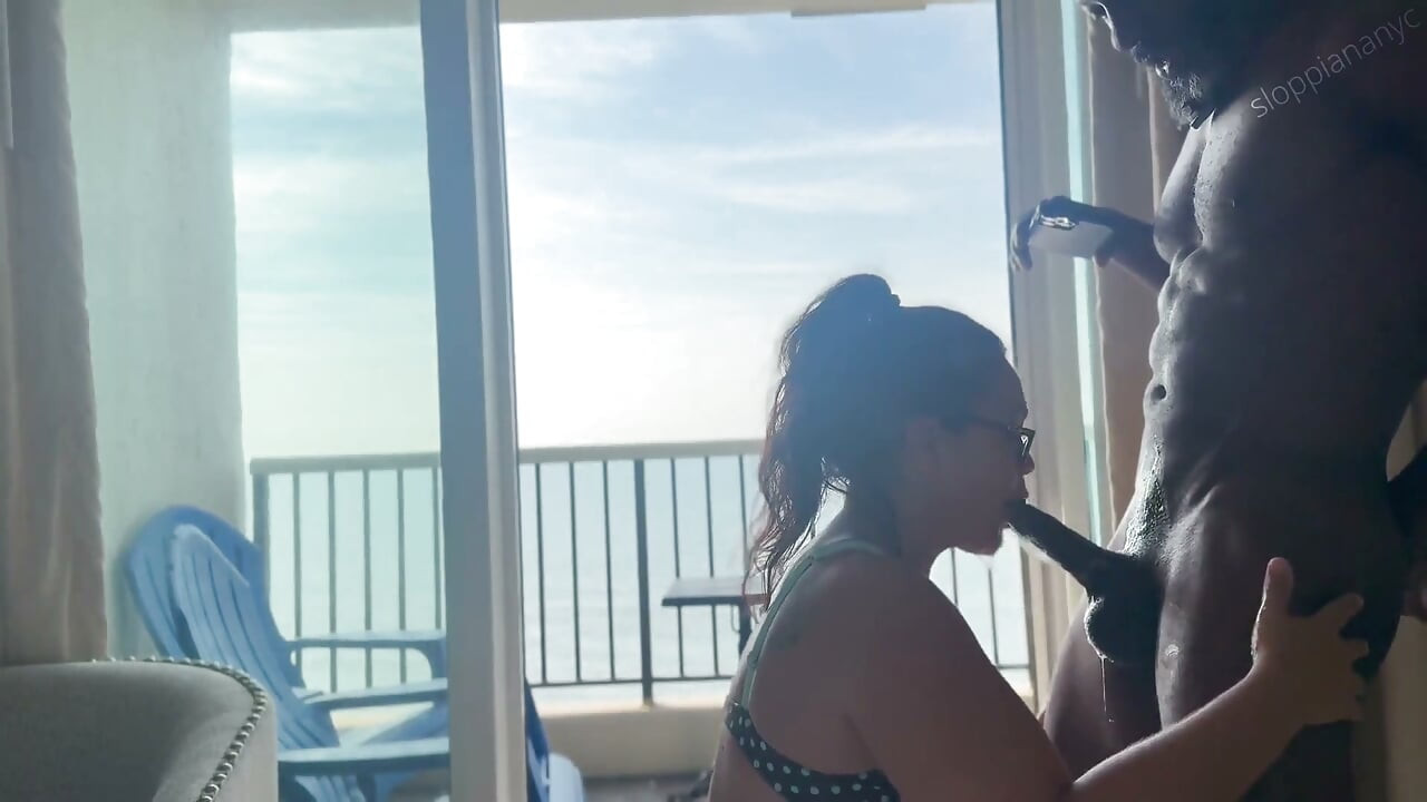 Sloppiananyc Ocean View Throat