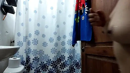 Duş sırları: üvey annenin üvey oğluyla vahşi geri dönüşü