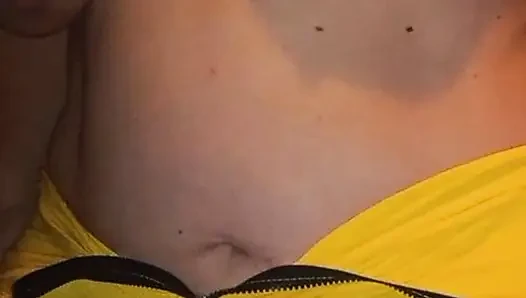 Mature Roma whore in yellow mesh overalls shows her hairy pussy at thigh root close up - Long home masturbation video with gypsy woman 2026