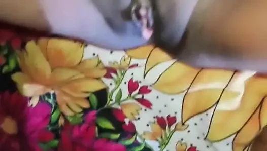 Gadis Bengali bosnya