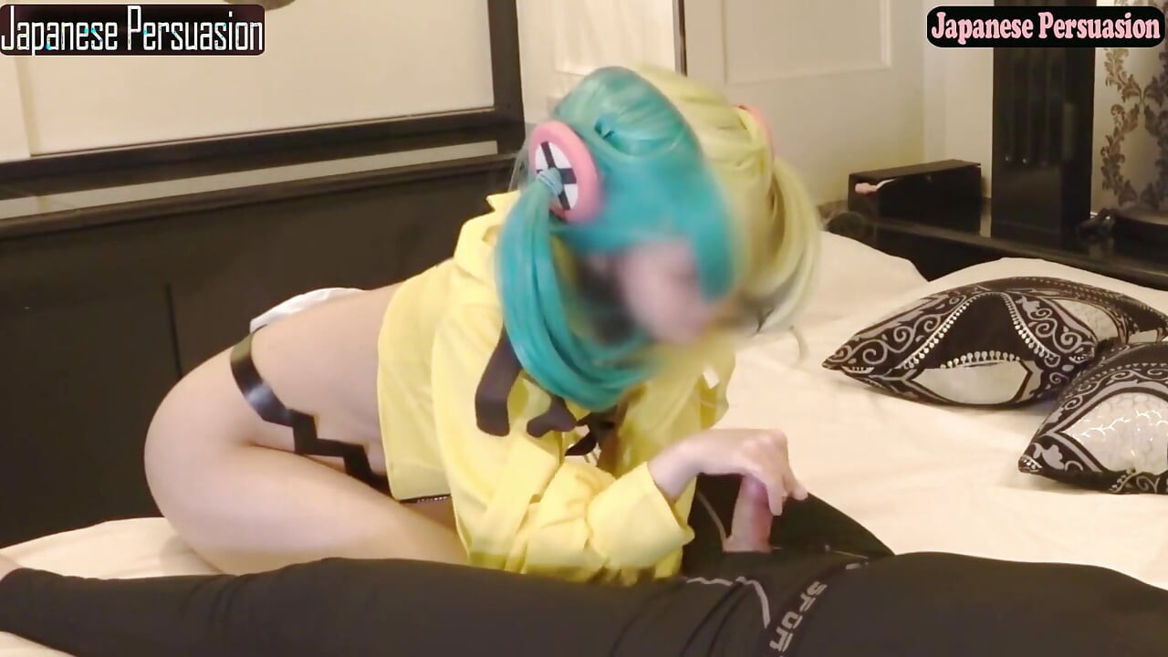 E-cup Model in Cosplay Took Things Further Than Anyone Expected 1st