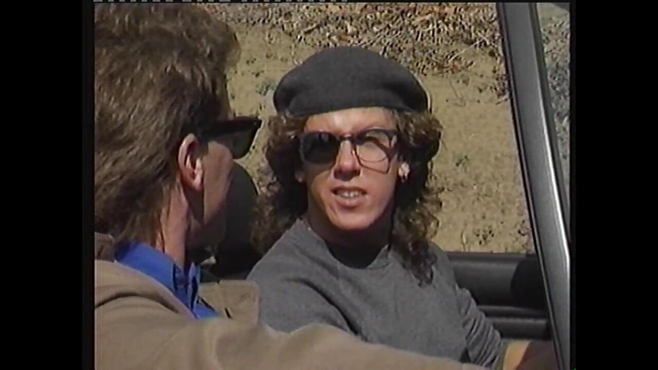 على طول الطريق