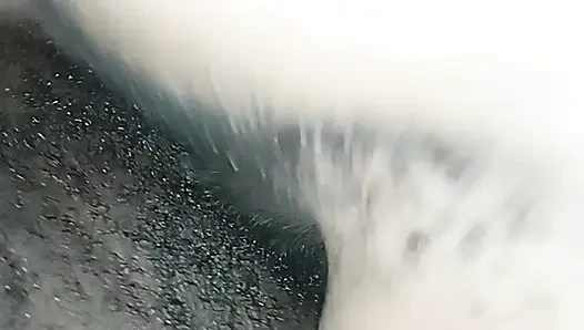 Güney Afrikalı kız tesisatçı tarafından sikiliyor