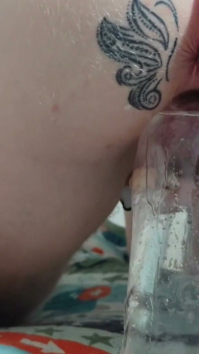 SHOW OF EXHIBITIONISM WITH NEWS PUNCHING SEVERAL BOTTLES IN MY TIGHT ASS ANAL INTENSSO | Clip 1