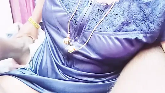Kompilasi blowjob terbaik Desi. Pembicaraan kotor Telugu.