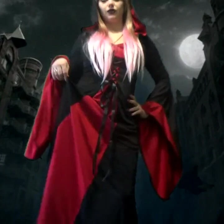 Giantess Vampire want to play for you... but not for long time!