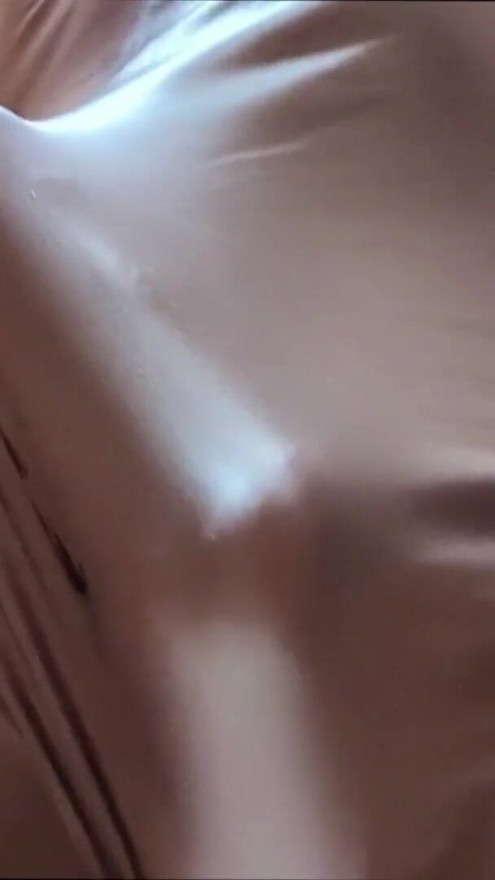 Wank and jerk off in Lycra Singlet | Clip 1