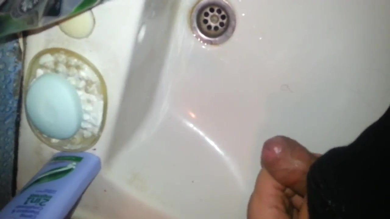 Cumshot2
