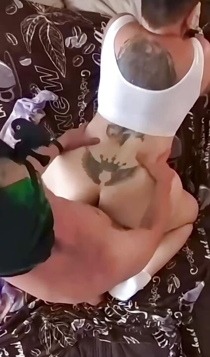 Hardcore Anal Close-Up Fucking, Cumming In Stepmom's Big Ass