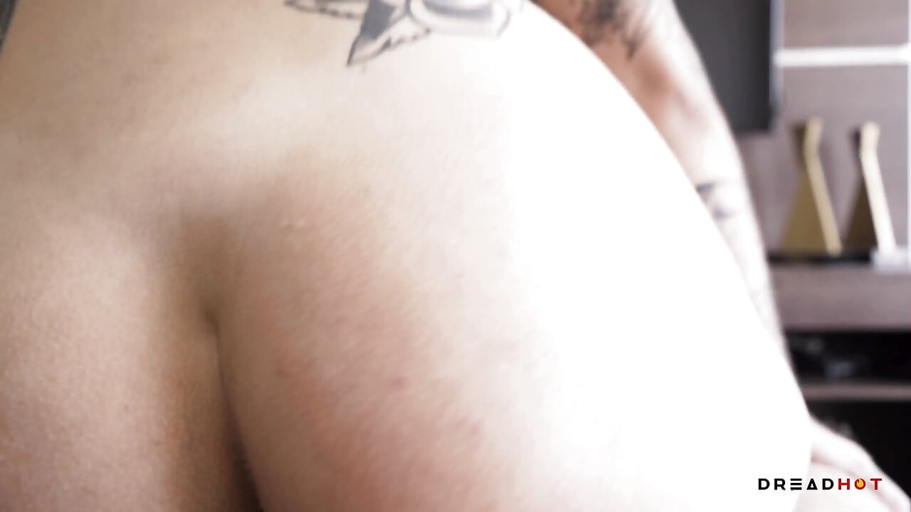 Dreadhots Grote Kont Neemt Monsterlul Voor Anale Creampie