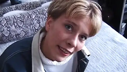 Blonde skank fingering