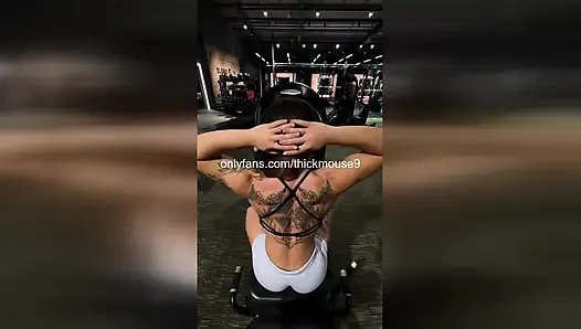 Tiktoker kız insta canlı yayında hayranı tarafından sikiliyor