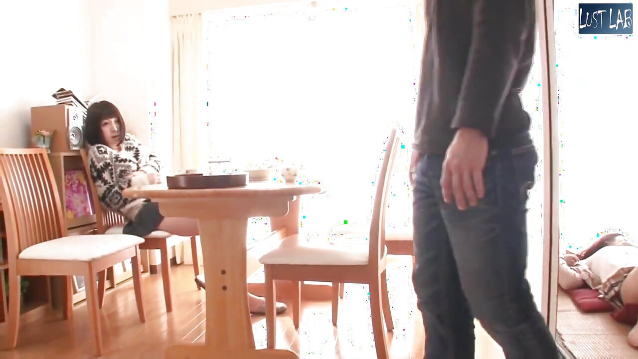 New Apartment Temptation, Surrounded by Married Neighbors, His Composure Slowly Begins to Slip, Part1