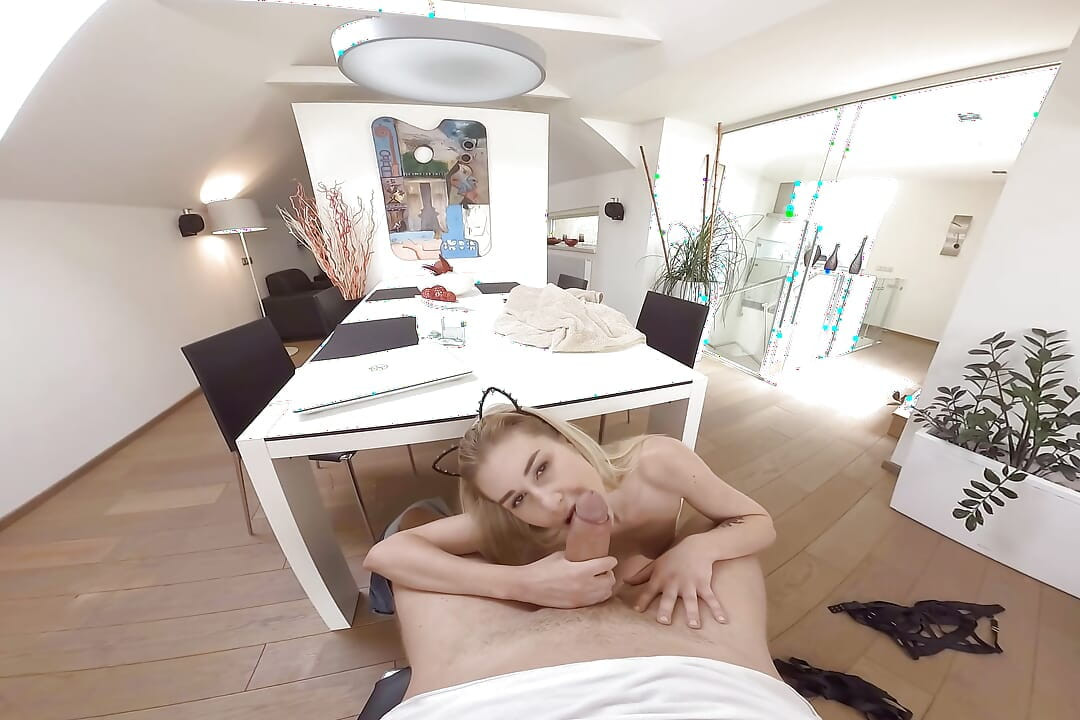 Ouah, pute devant la caméra chez moi