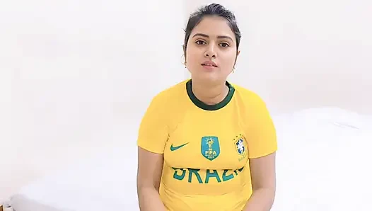 Kakak tiri meniduri saudara tirinya yang cantik sambil bertaruh pada permainan sepak bola. (Video lengkap bahasa bangla)