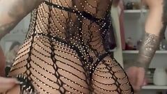 Show com lingerie brilhante muito sexy de Susy Gala