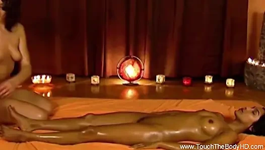 Sinnliches tantrisches massageerlebnis