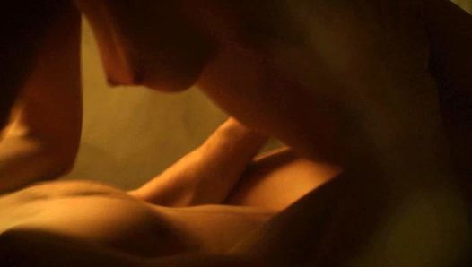 Lindsey Shaw desnuda en escena de sexo en scandalplanet.com