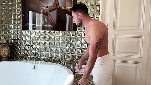 Perfectly Body-worn Latina Getting an Intense Rough Pussy Fuck
