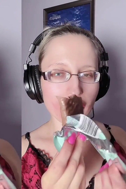 Asmr Sweet Chocolate Eating- Asmr, Eyeglasses, Giantess, Lipstick, Big Lips, Mough, Food, Face Fetish, Long Nails