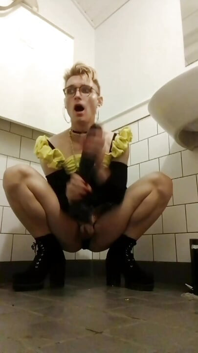 Vruća Sissy Fag Whiteboi Jes javni BBC Dildo