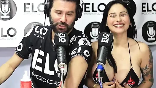 Интервью с Эло подкаст заканчивается множеством пикантных вопросов, которые волнуют меня, Jenifer Play