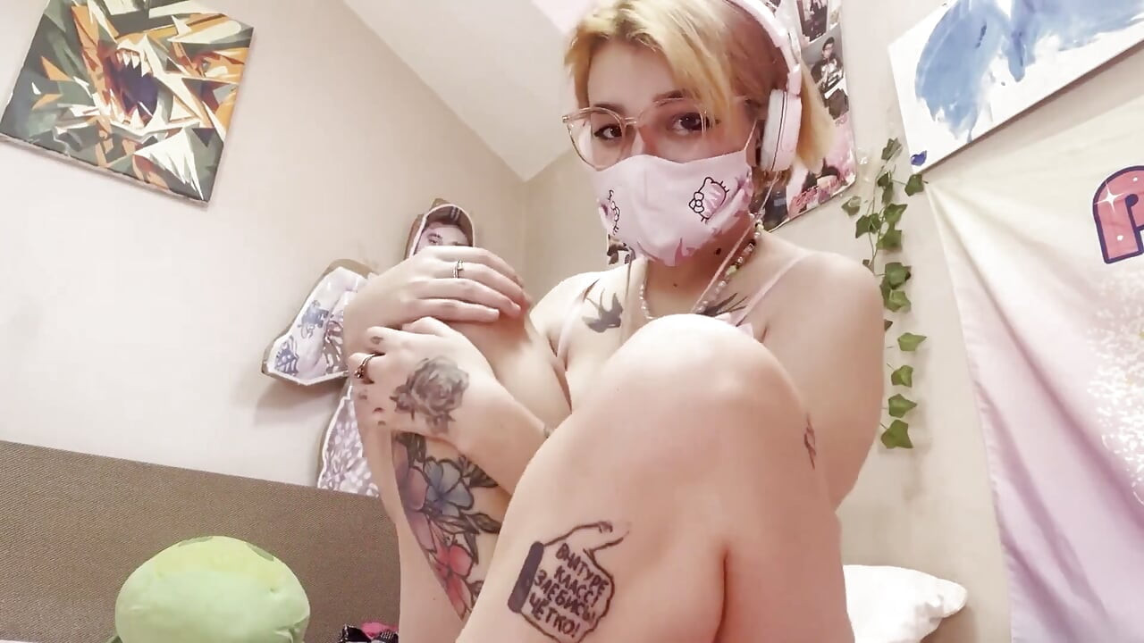 Tight-asshole-gaping