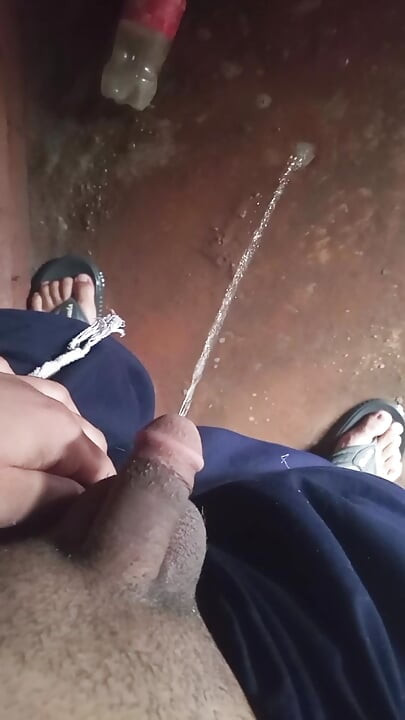 Pakistani school girl viral video