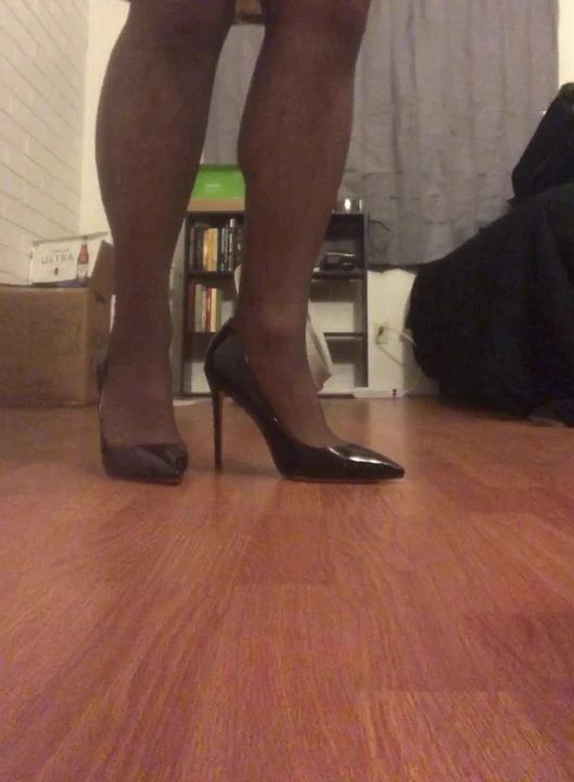 Crossdressing in a new place