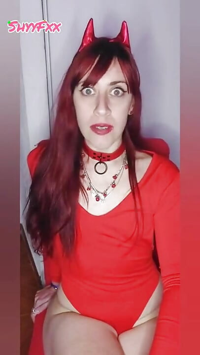 Timidăfxx prinsă făcând sex! Cele mai jenante experiențe ale mele spuse vreodată!