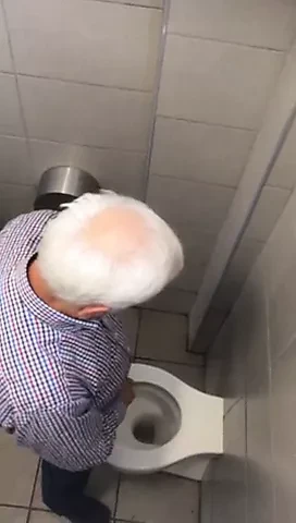 Old Greek man piss station