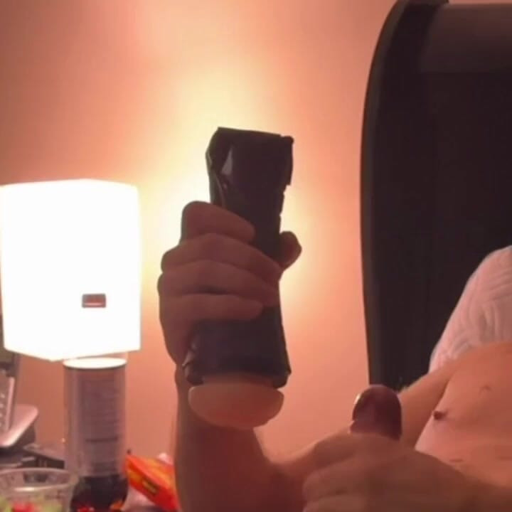 Svršavam jako