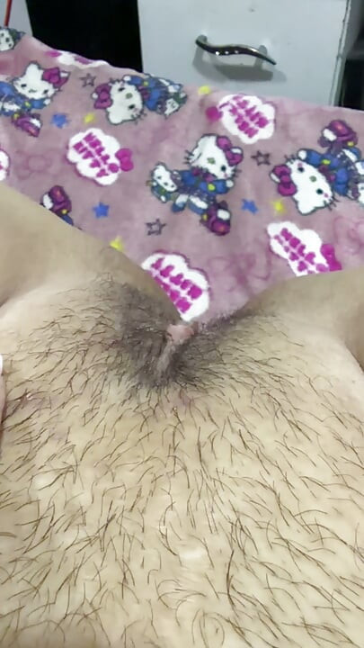 Mom masturbates and plays with her delicious hairy pussy