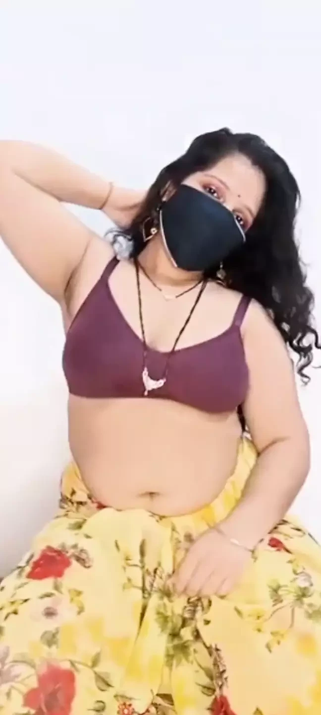 德西印度阿姨ki jawani kya桅杆人物和肮脏的谈话