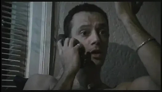 Schlanke brünette mit kleinen titten bückt sich tief für doggystyle-fick