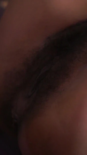 Stunning moment from "After 2 years, college girlfriends enjoyed it."