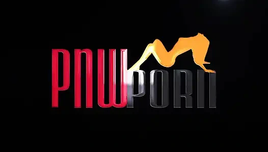 Сосет член и камшот на лицо в видео от первого лица