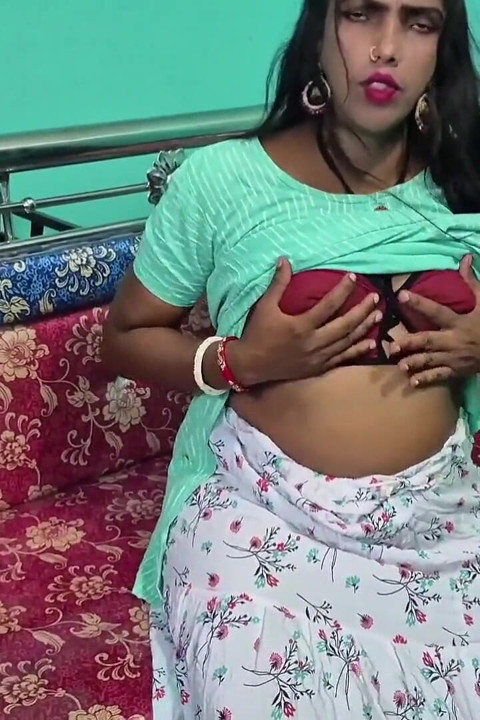 Jamai Ne Apne Sasuma Ko Pota Liya