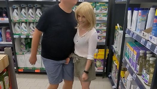 Tranny Domina goes shopping... Public ballbusting and nipple torture in the supermarket and in the city!