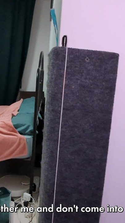 Caught My Stepmom Jerking off. the Stepmother Turned Out to Be a Noble Whore