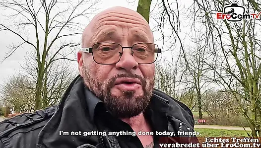 Deutsche Squirt Queen abgeholt am Bahnhof vom User und Ohne kondom gefickt